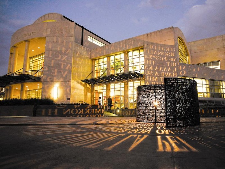 MD Anderson Library on the campus of the University of Houston